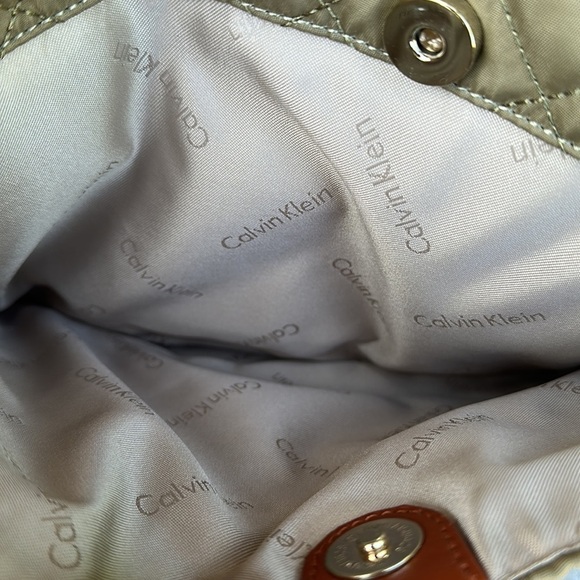 Calvin Klein Quilted Tote - Olive Green - Picture 6 of 16